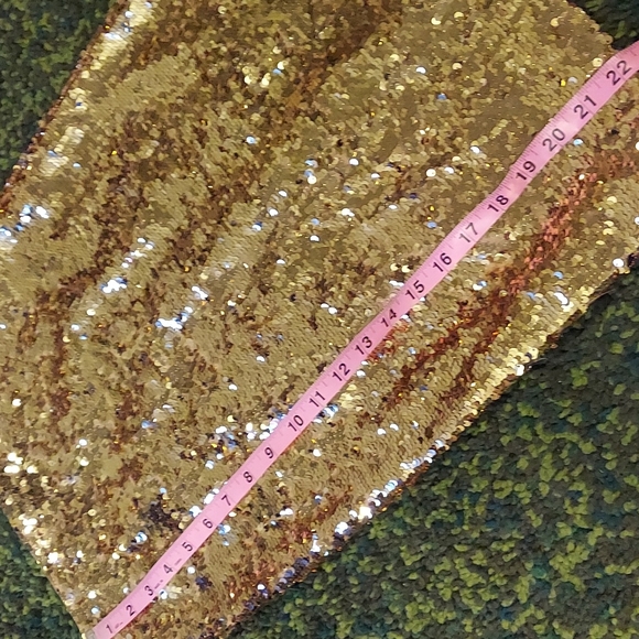 Alice + Olivia Ramos Fitted Gold Sequin Skirt Size 2 - Picture 13 of 16